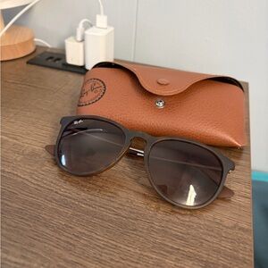 Ray-Ban Black and Brown Sunglasses with Case